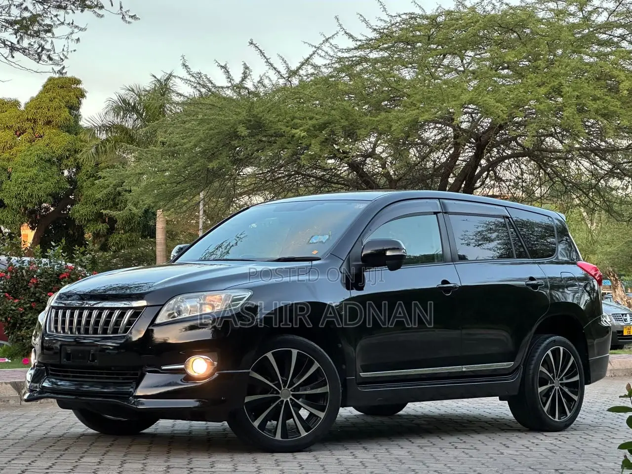 Toyota Vanguard 2010 Matt Black