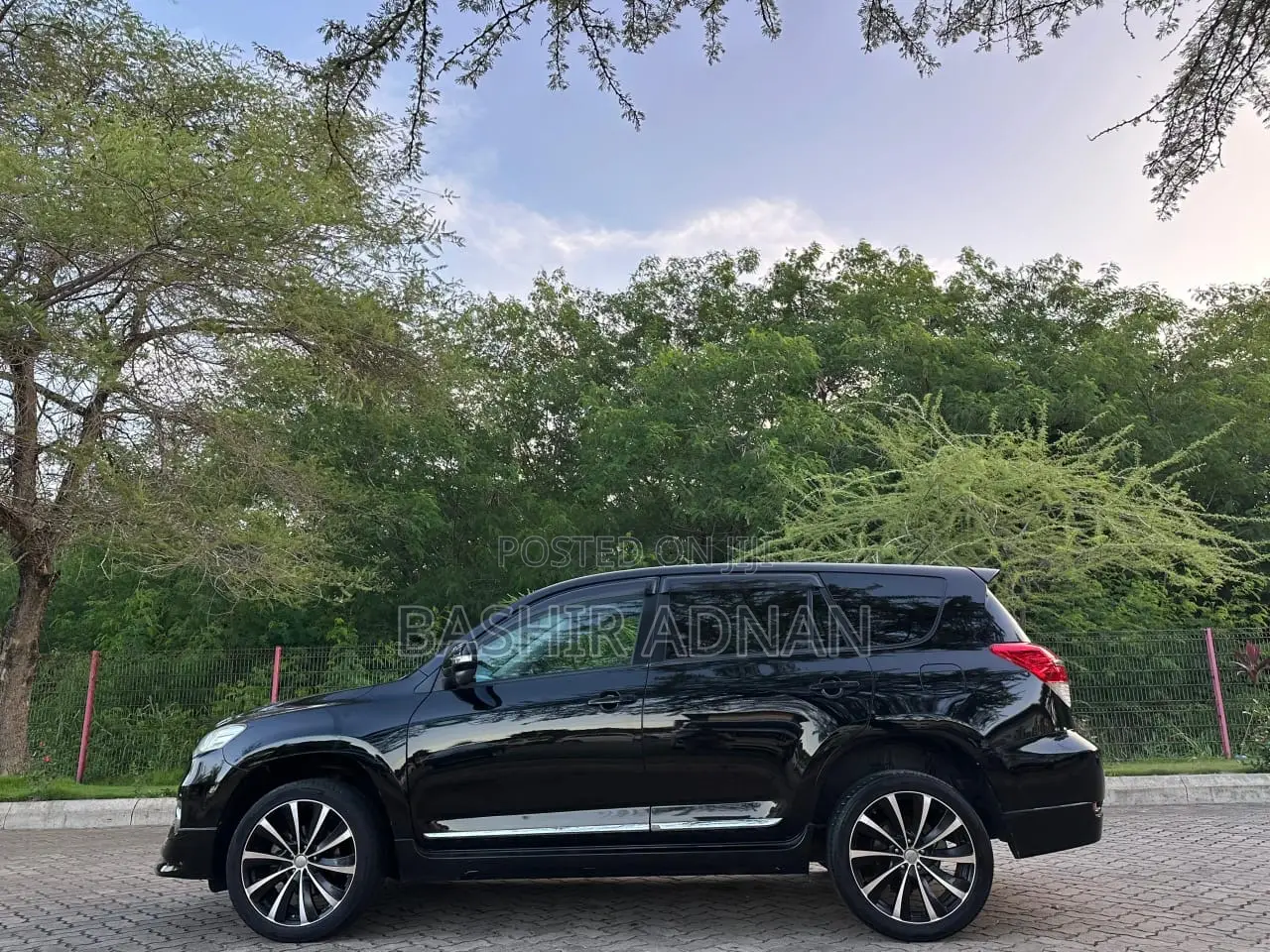 Toyota Vanguard 2010 Matt Black
