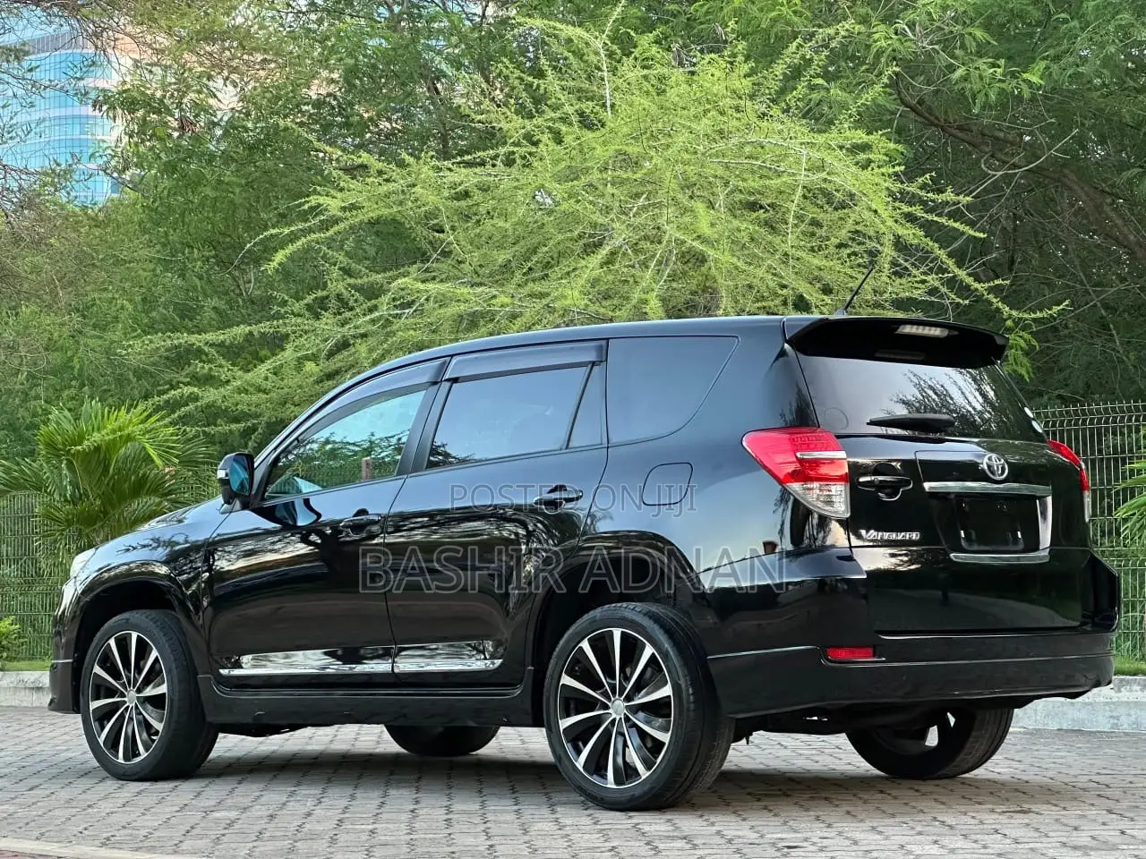Toyota Vanguard 2010 Matt Black