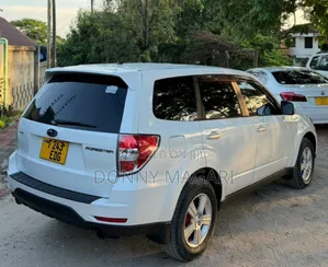 Subaru Forester 2011 White