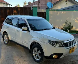 Subaru Forester 2011 White