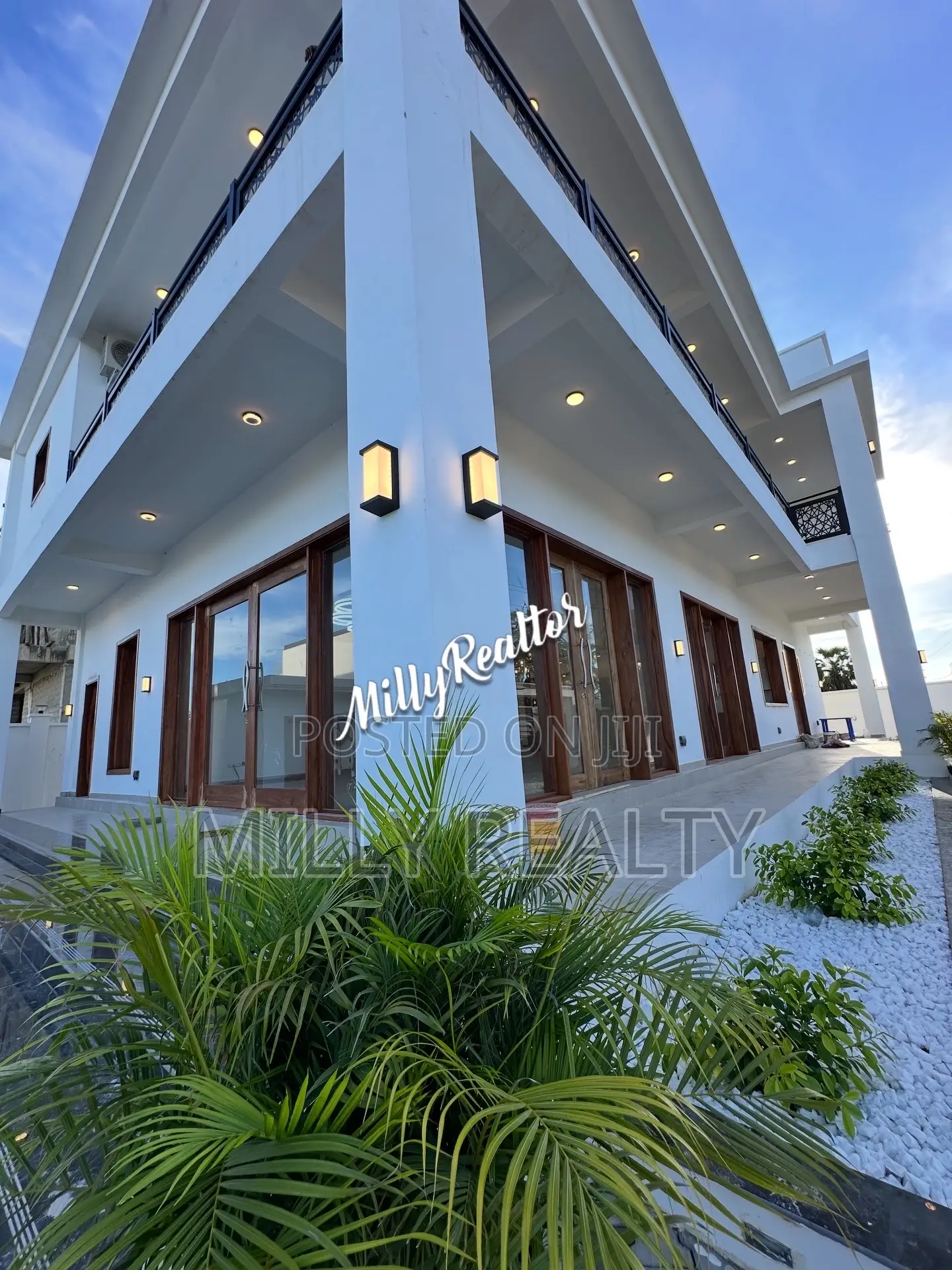 5bdrm House in Kigamboni Geza Juu for sale