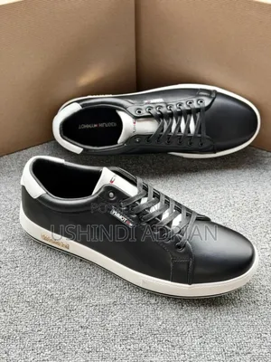 Original Tommy Hilfiger Shoes|Size: 39 – 46Bei: 110,000 TSH/=