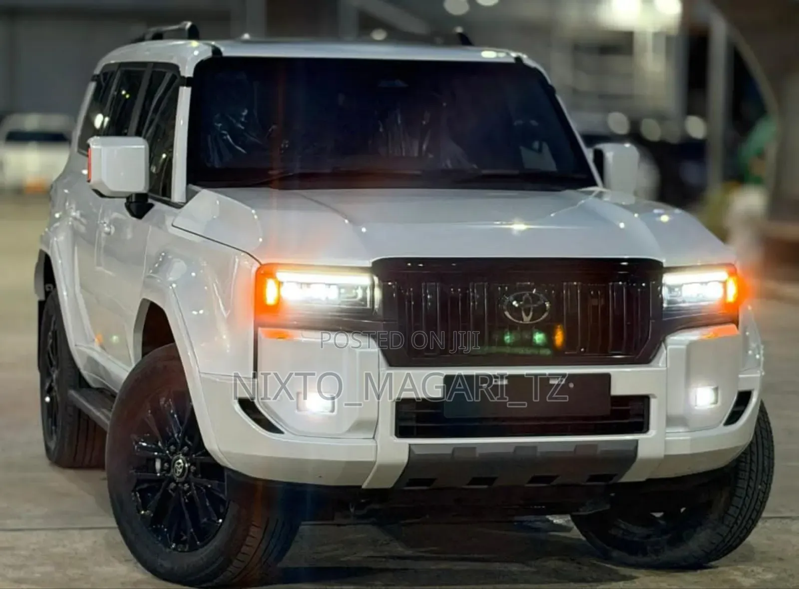Toyota Land Cruiser Prado 2024 White