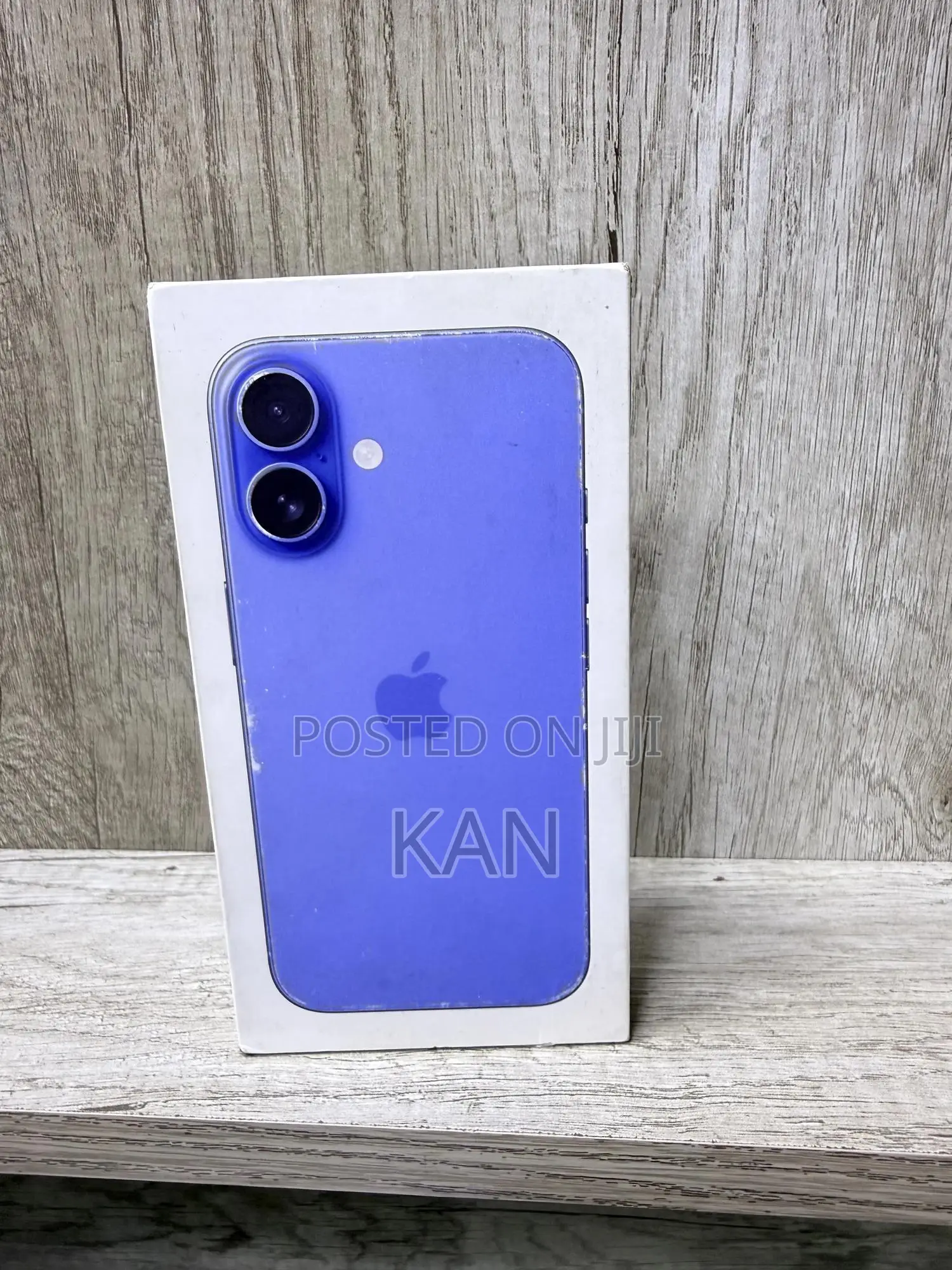 New Apple iPhone 16 128 GB Blue