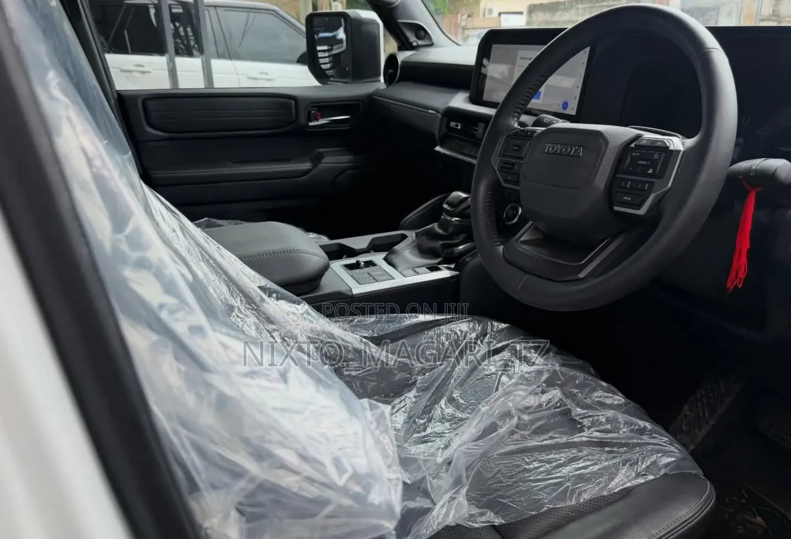 Toyota Land Cruiser Prado 2024 White