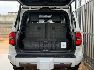 New Toyota Land Cruiser Prado 2.8 2024 White