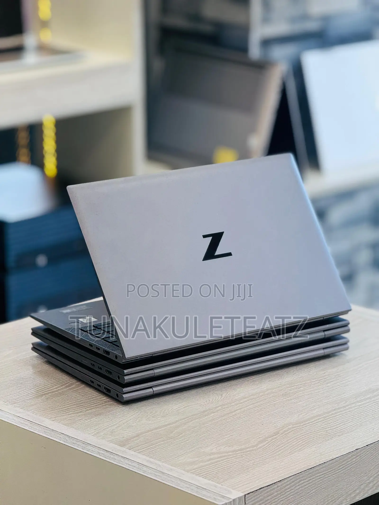Laptop HP ZBook Firefly 14 G7 8GB Intel Core i7 SSD 256GB
