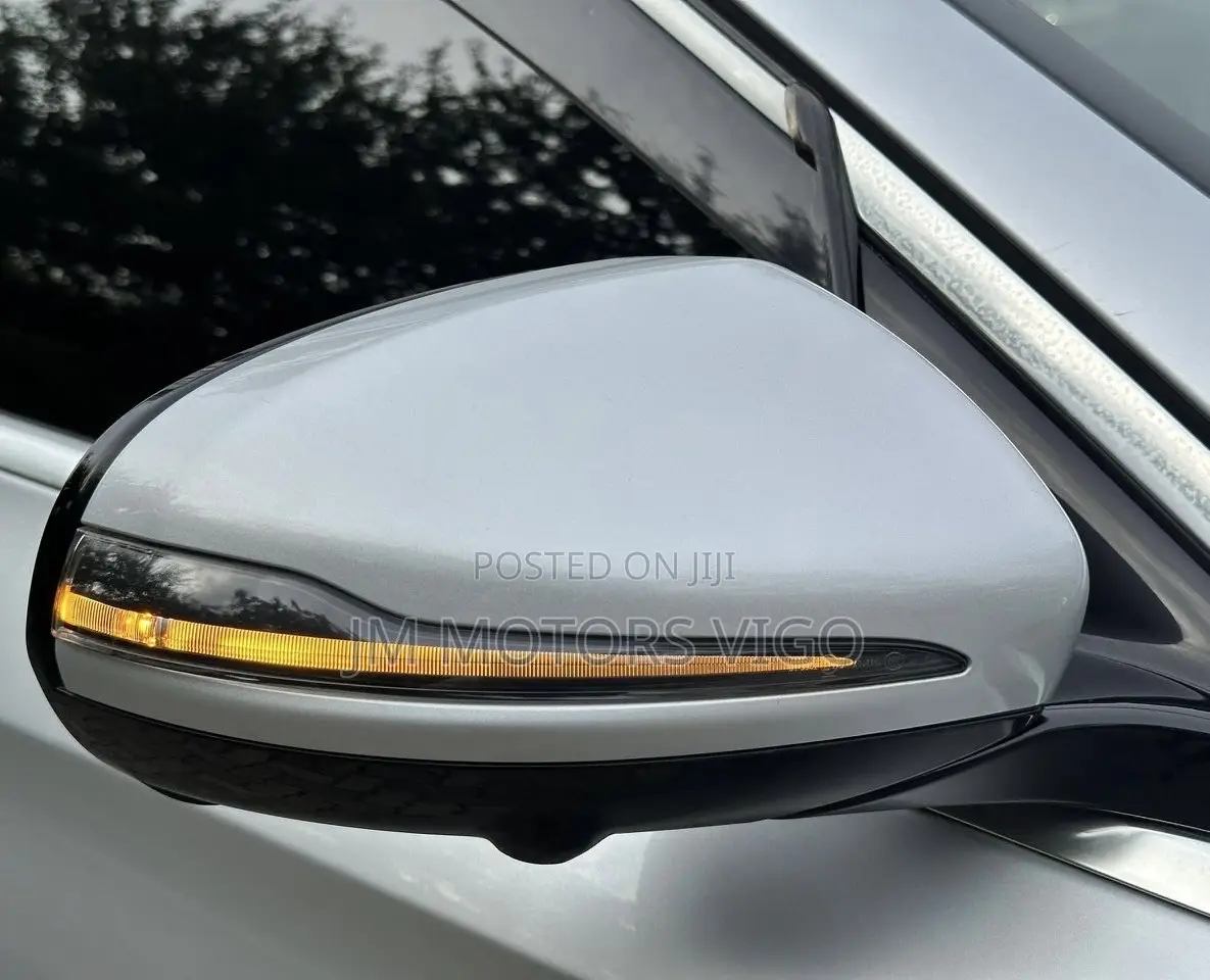 Mercedes-Benz E200 2017 Silver