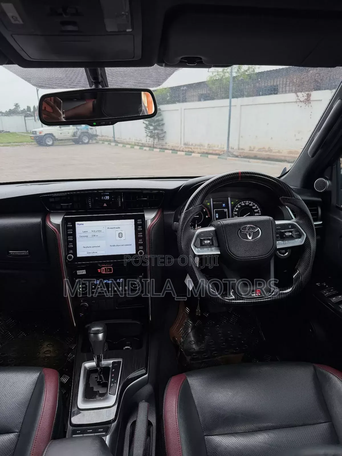 Toyota Fortuner 2.7 AWD 2023 Gray