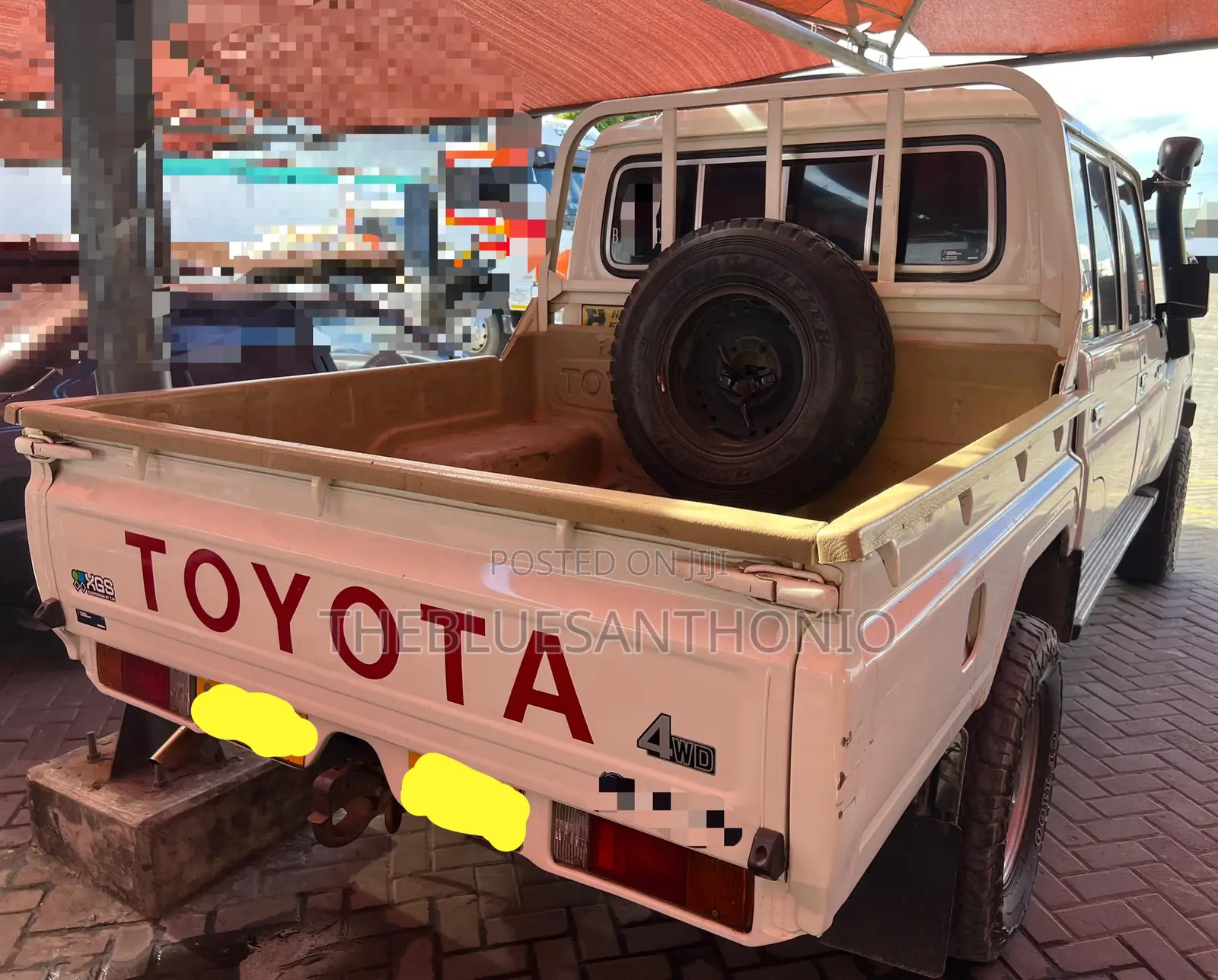 Toyota Land Cruiser 2016 White