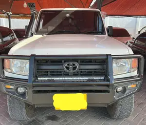 Toyota Land Cruiser 2016 White