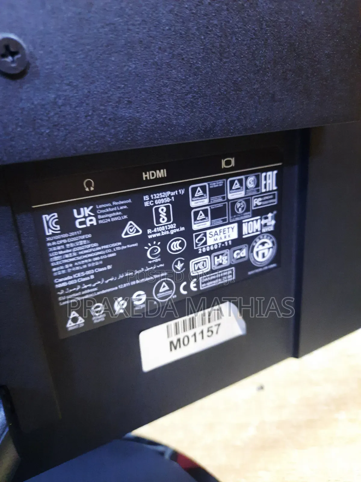 Lenovo Frameless Monitor 27 Inch