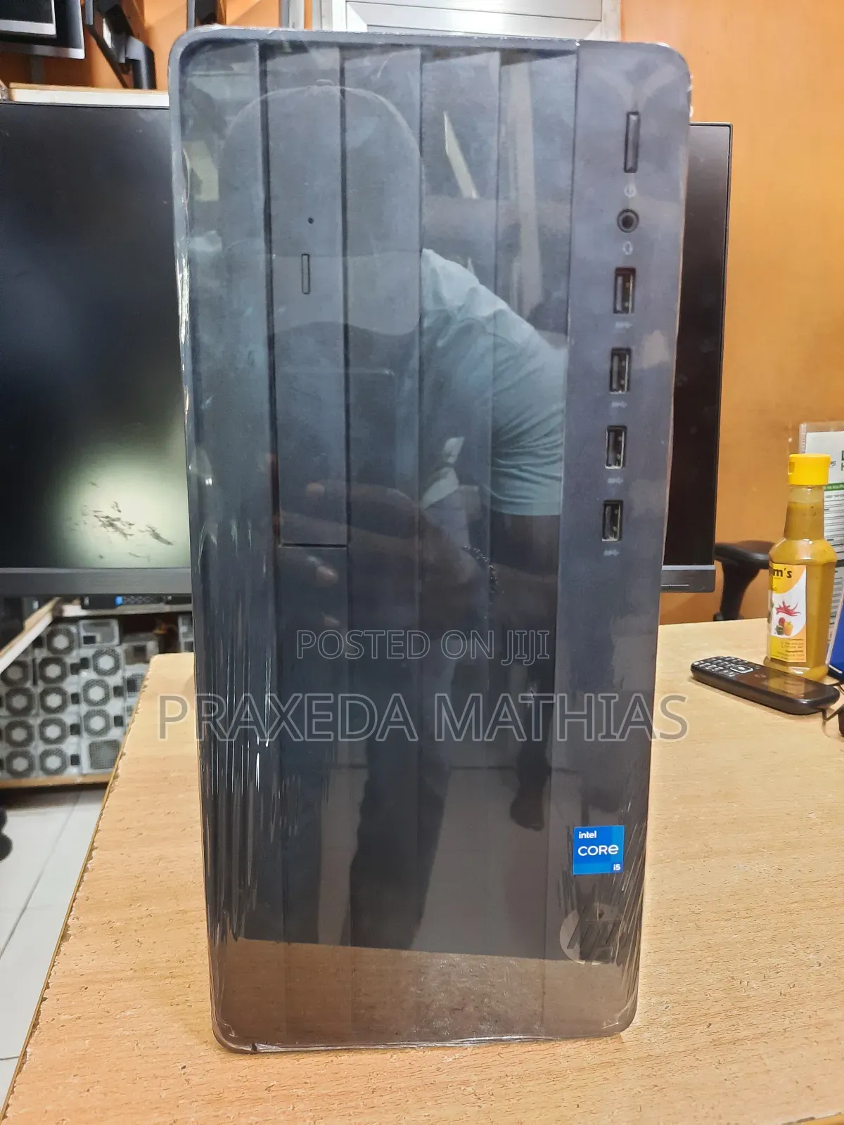 Desktop Computer HP Pro 400 G9 8GB Intel Core i5 SSD 256GB