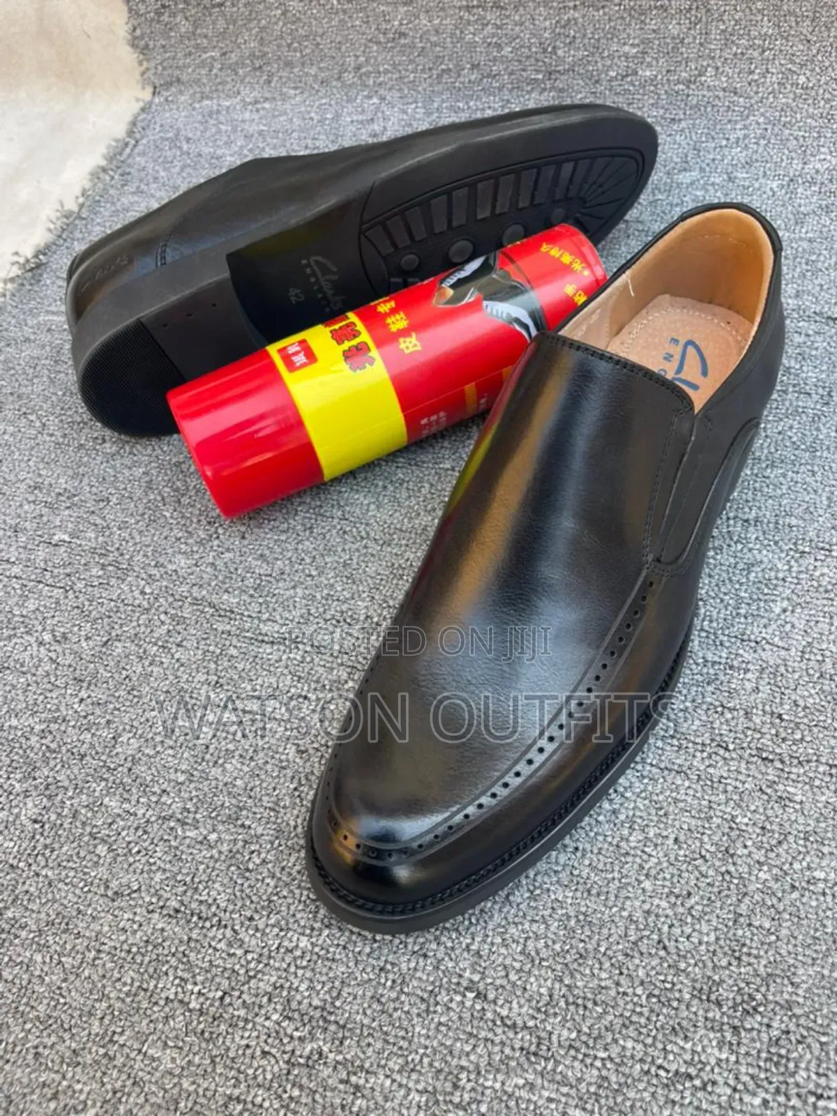Shoes Spray or Chemicals for Best Leather Shoes Shinning Outcomes