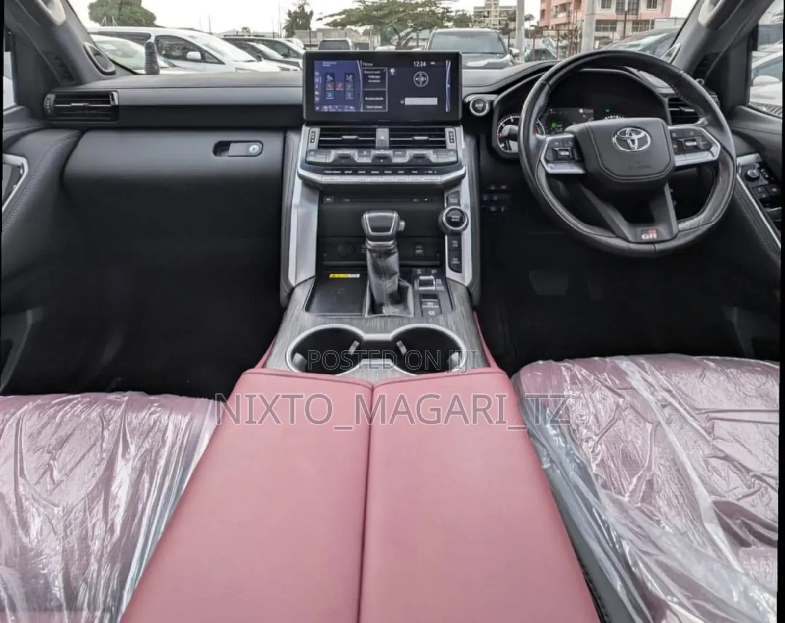 New Toyota Land Cruiser LC300 2024 White