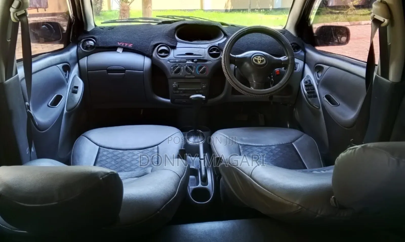 Toyota Vitz 2003 Gold