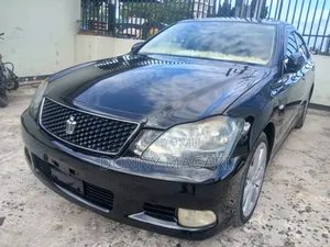Toyota Crown 2006 Blue
