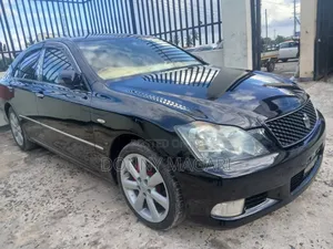 Toyota Crown 2006 Blue