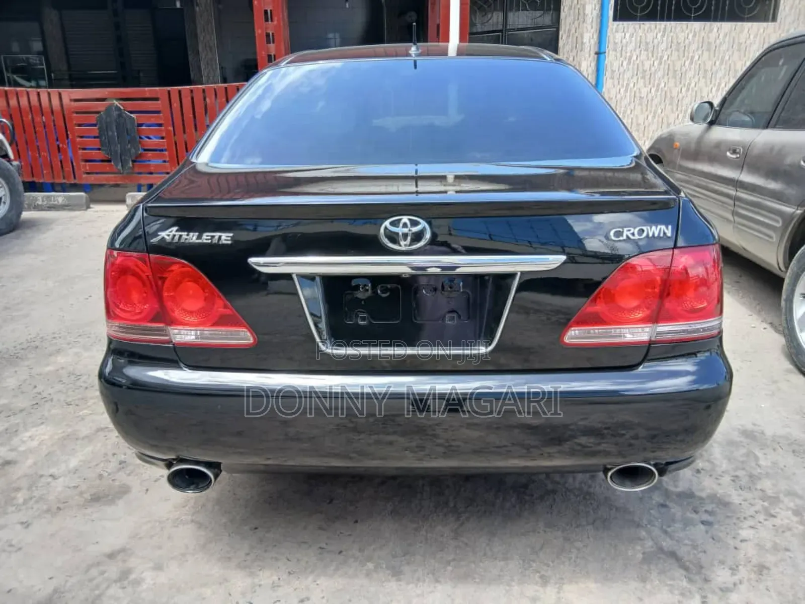 Toyota Crown 2006 Blue