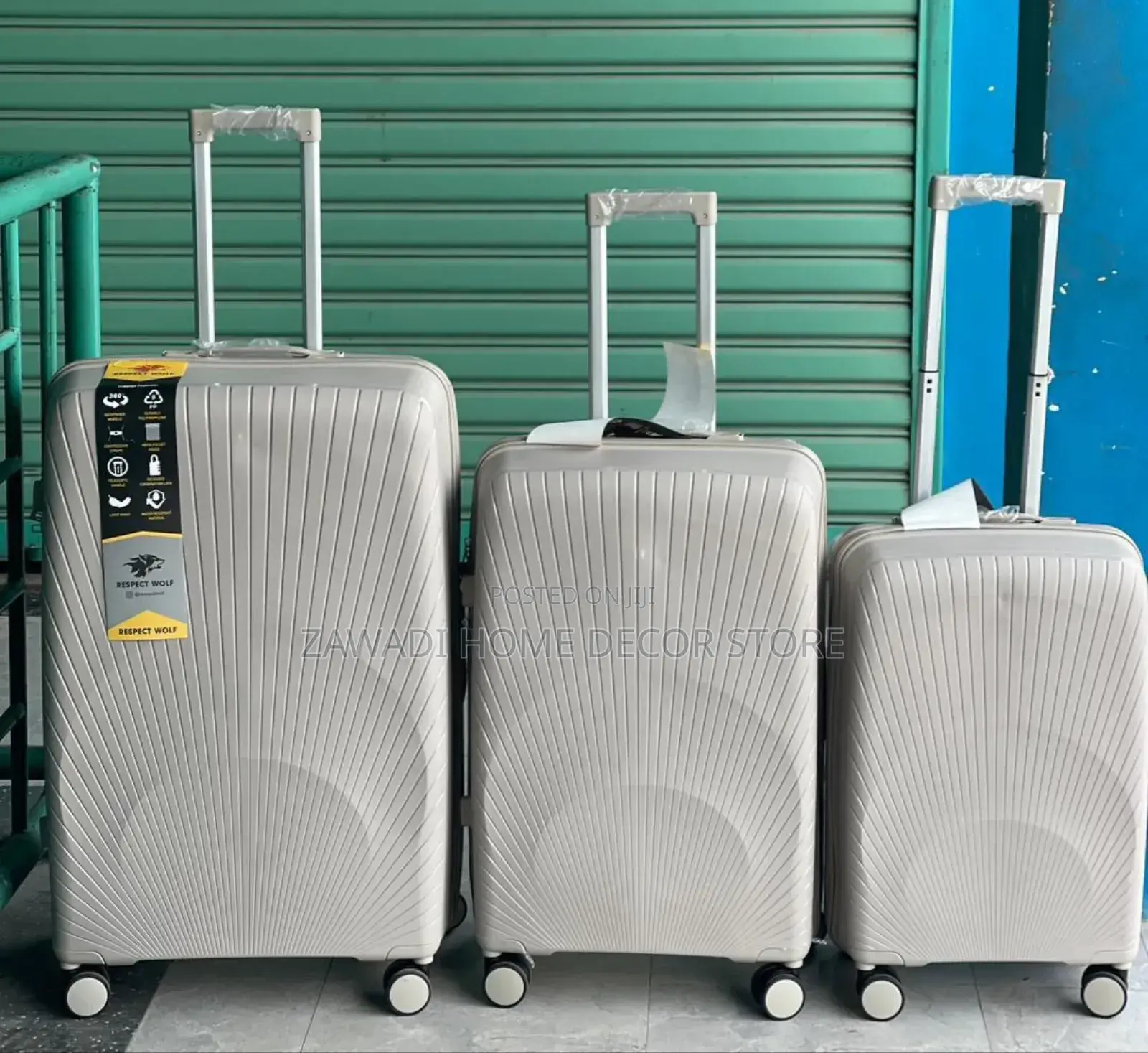Travelling Bags