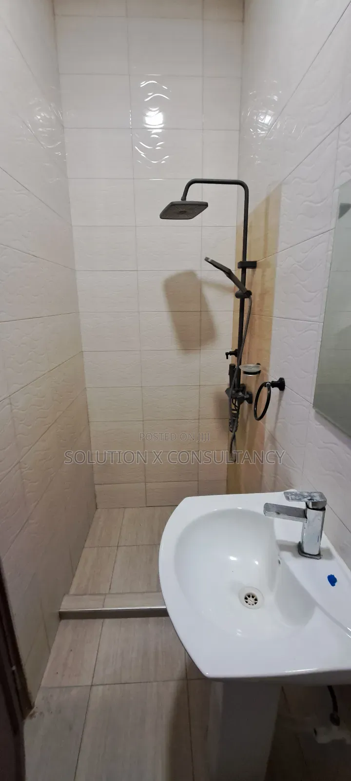 4bdrm House in Bunju for rent