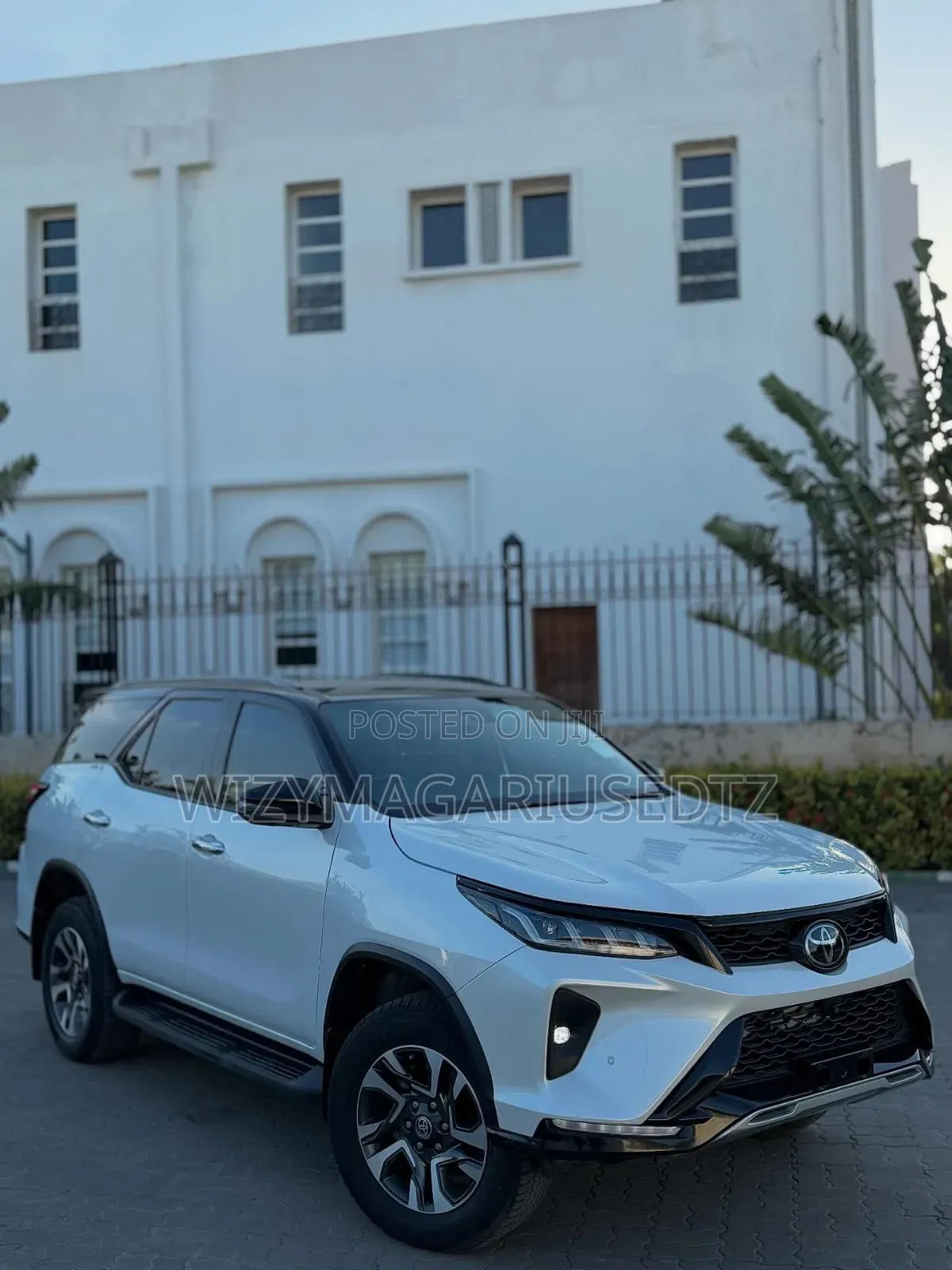 Toyota Fortuner 2.7 AWD 2024 Teal