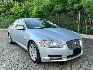 Jaguar XF 2009 Silver