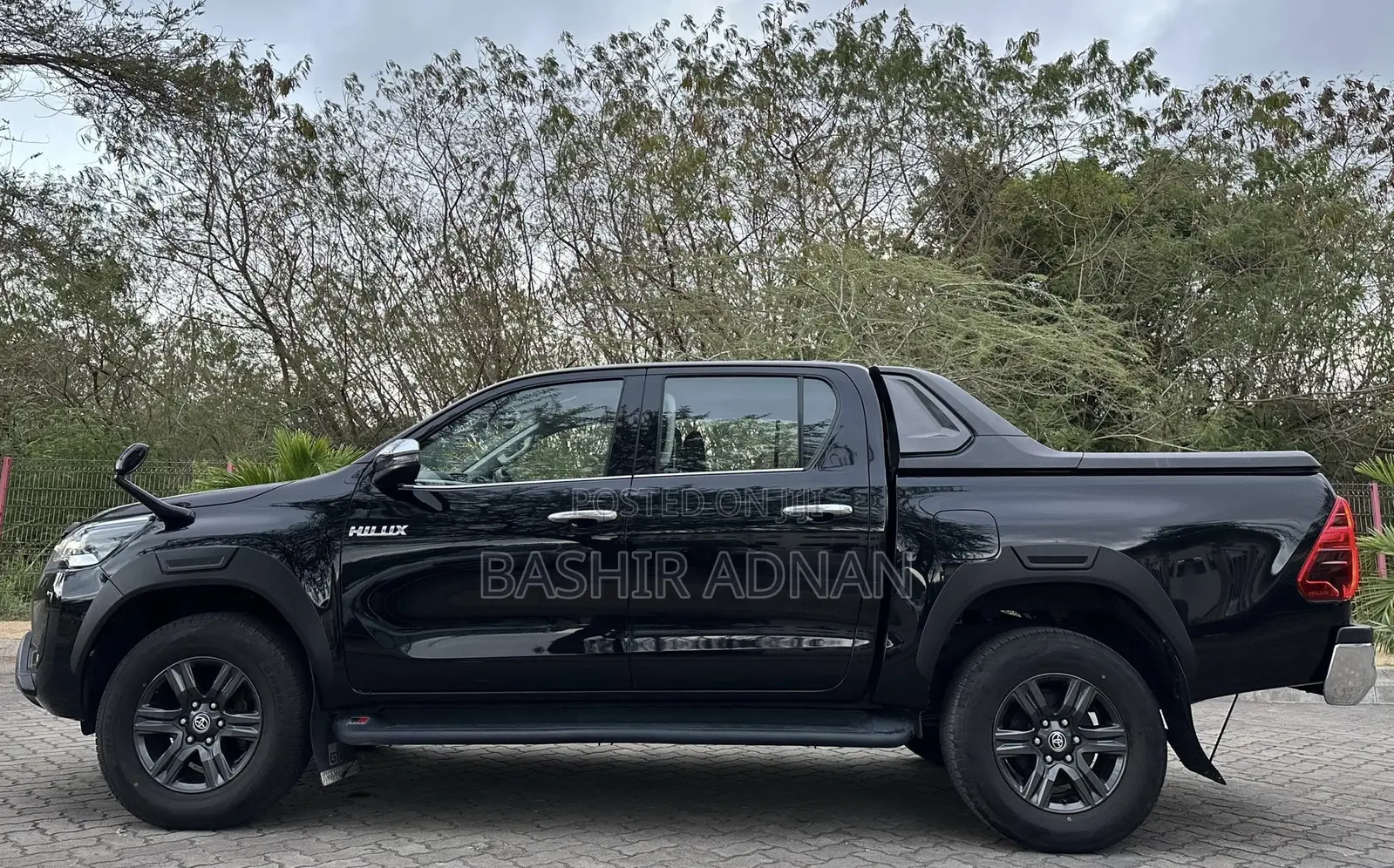 Toyota Hilux 2.4 Diesel 2020 Black