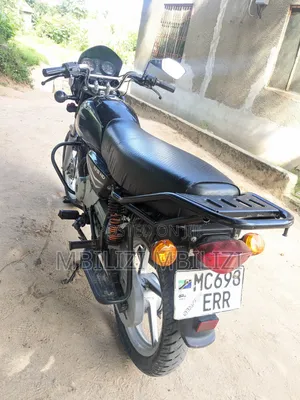 Bajaj Boxer 125 2025 Black