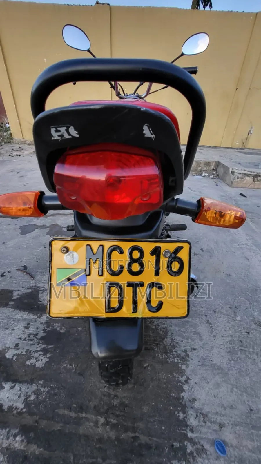 Honda XL 125 2025 Red