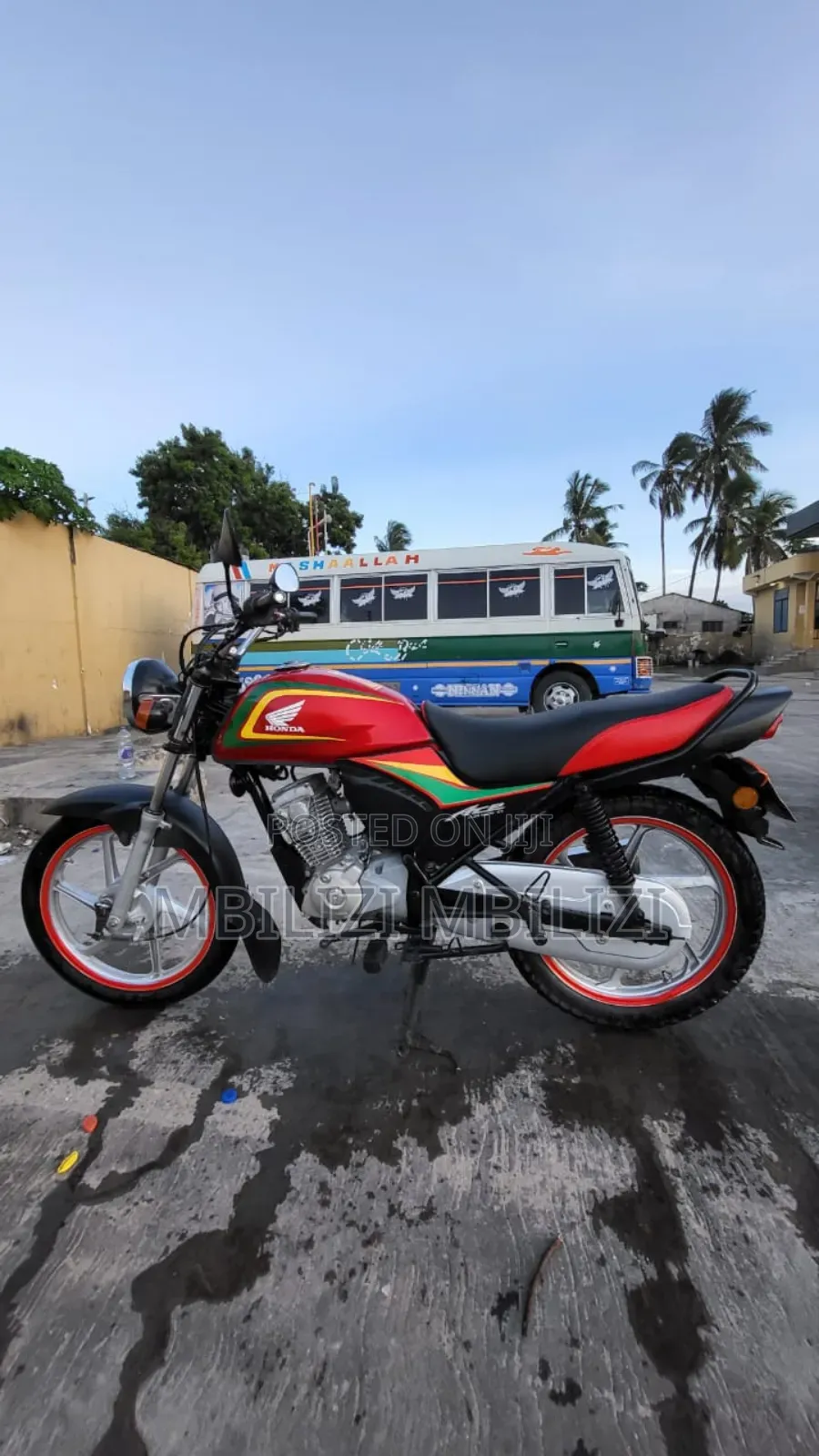 Honda XL 125 2025 Red