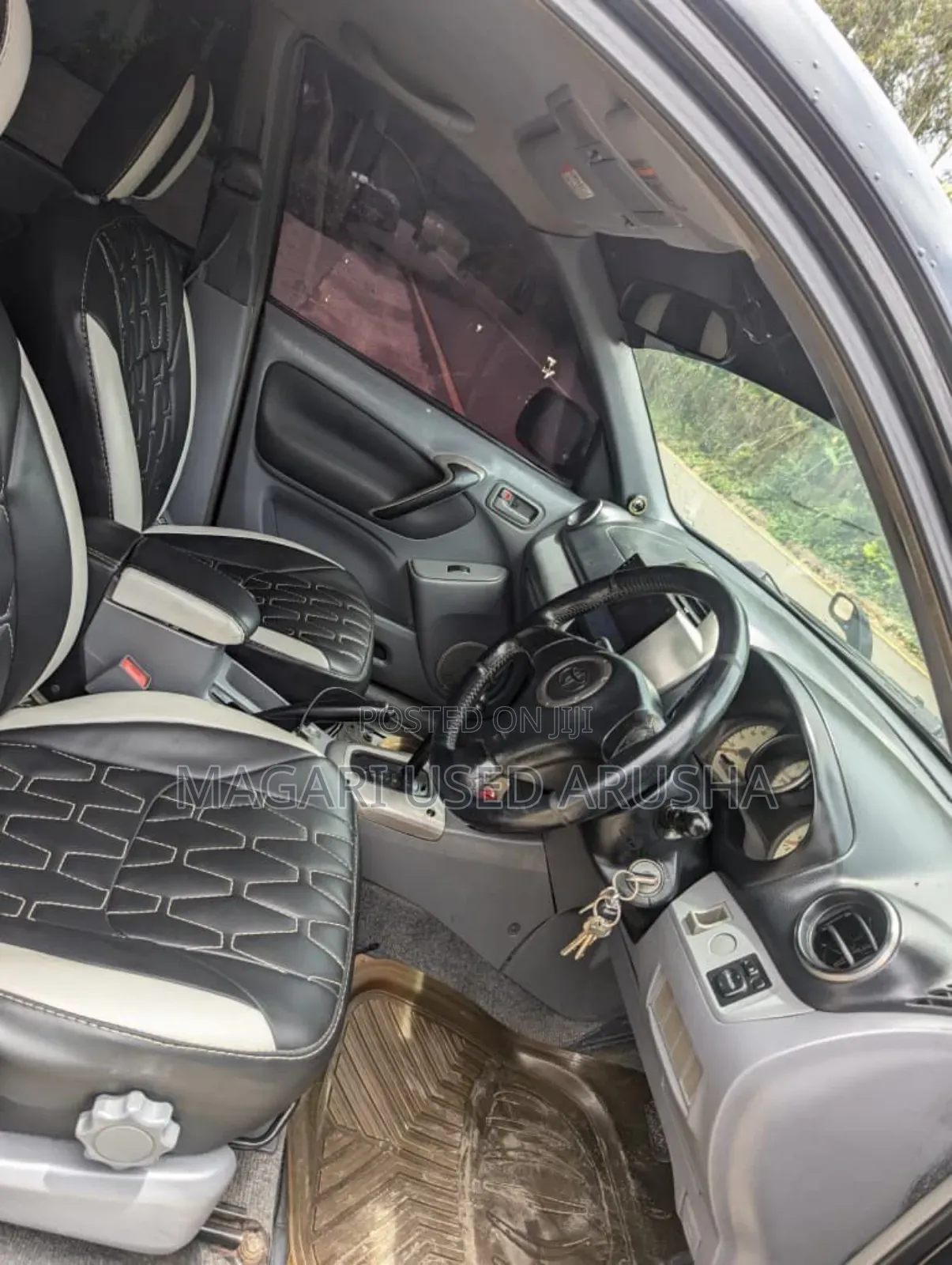 Toyota RAV4 Automatic 2003 Black