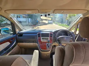 Toyota Alphard 2.4 Petrol FWD 2004 Silver