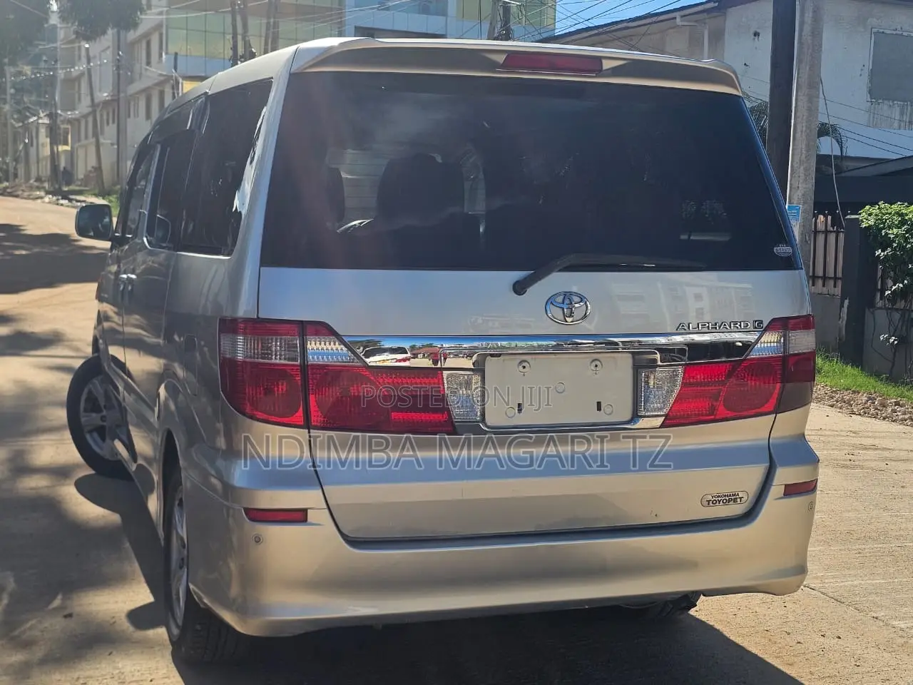 Toyota Alphard 2.4 Petrol FWD 2004 Silver