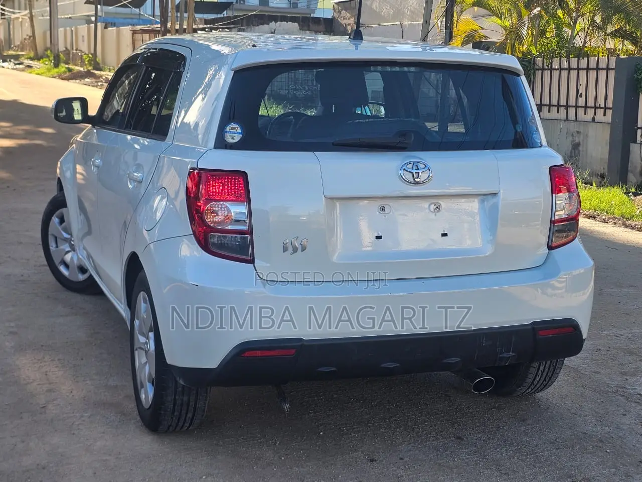 Toyota IST 2007 White
