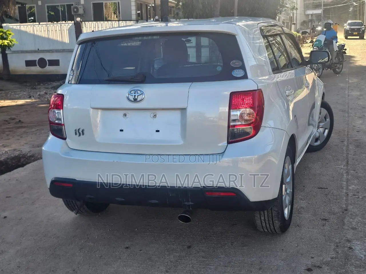 Toyota IST 2007 White
