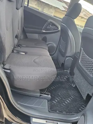 Toyota Vanguard 2010 Black