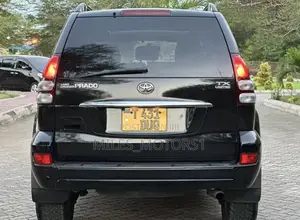 Toyota Land Cruiser Prado 2005 Black