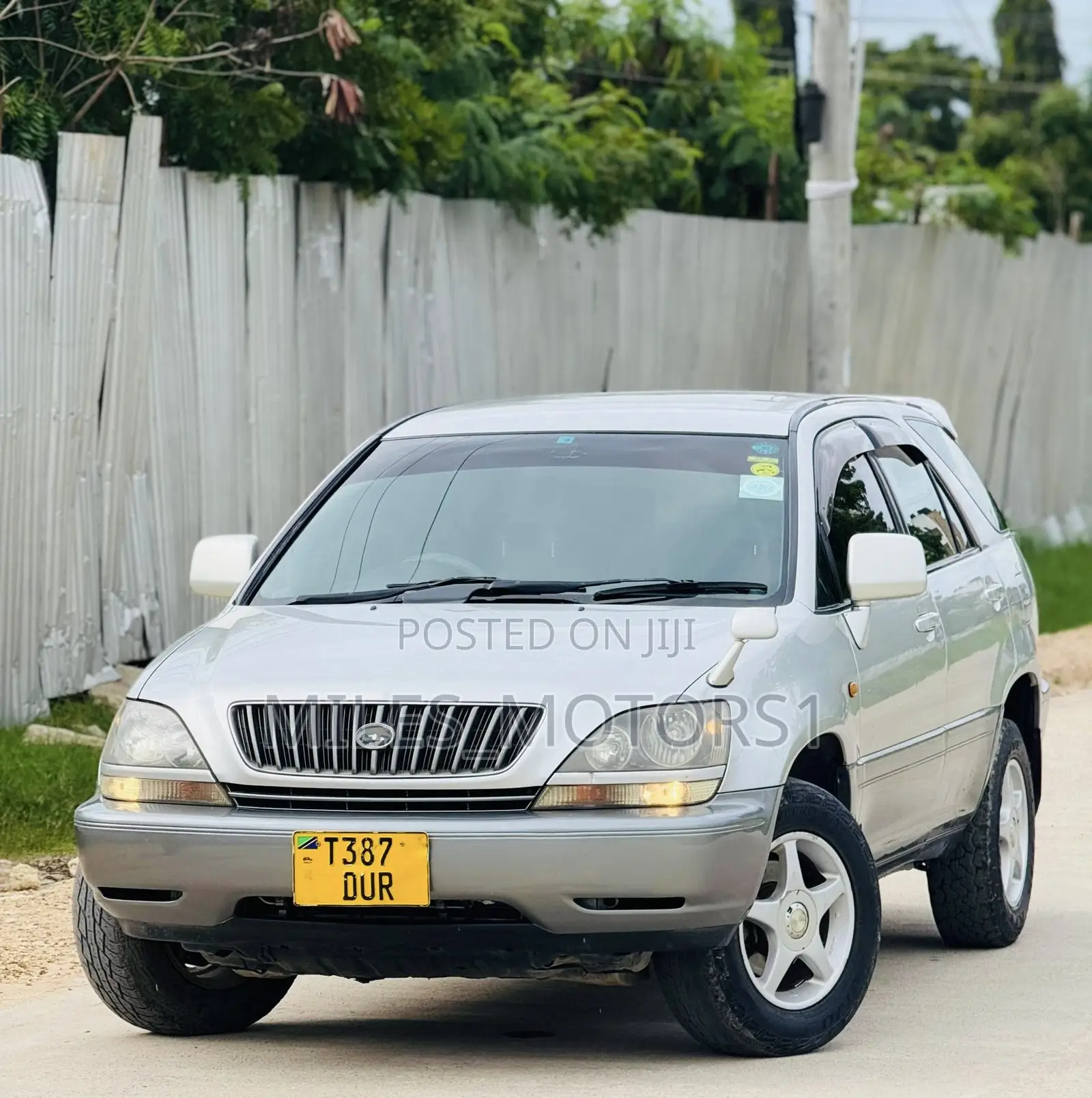 Toyota Harrier 2002 Silver