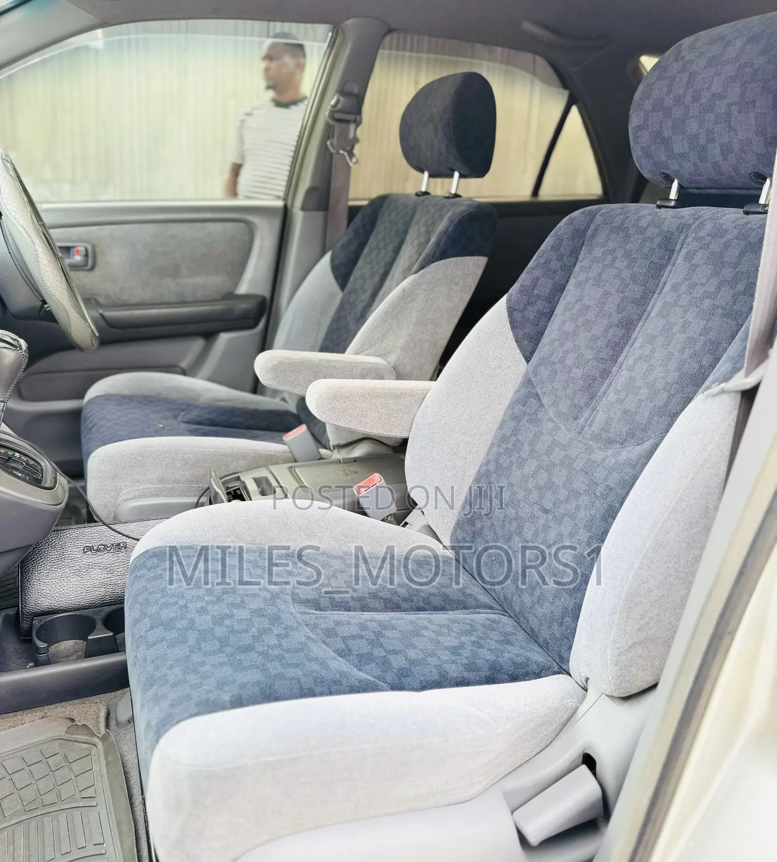 Toyota Harrier 2002 Silver