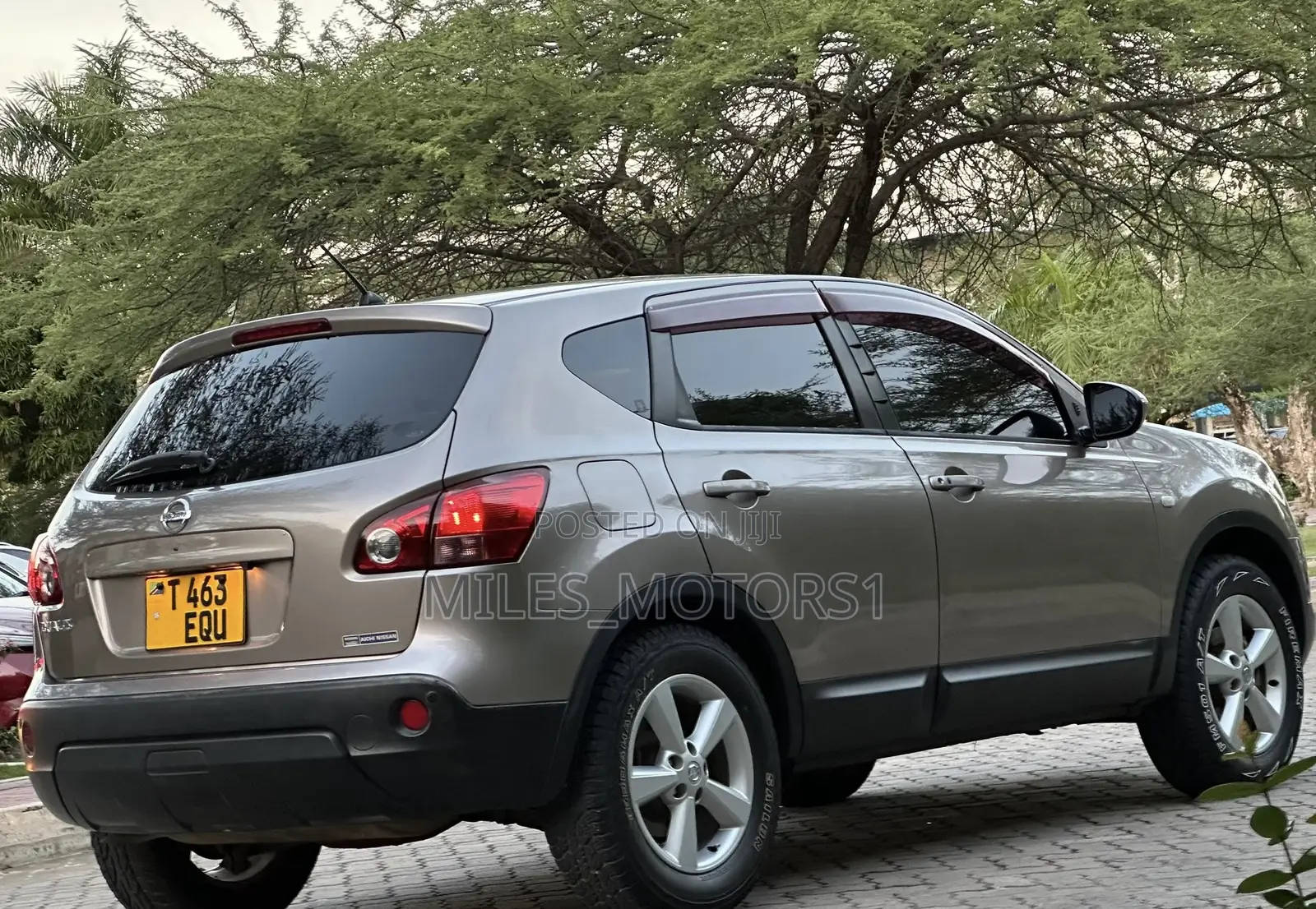 Nissan Dualis 2009 Beige
