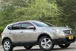 Nissan Dualis 2009 Beige