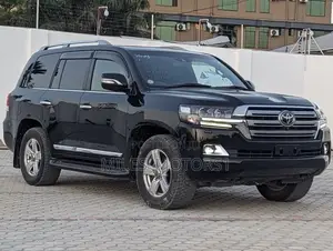Toyota Land Cruiser 2016 Black