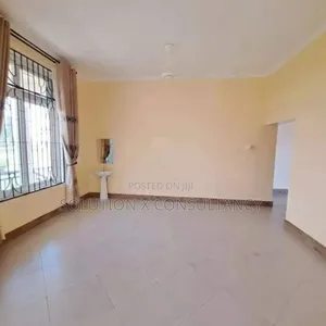 5bdrm House in Bunju for rent