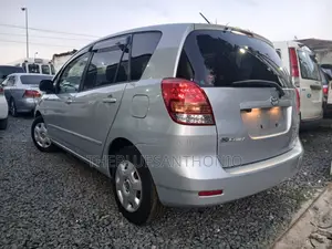 Toyota Corolla Spacio 2006 Silver