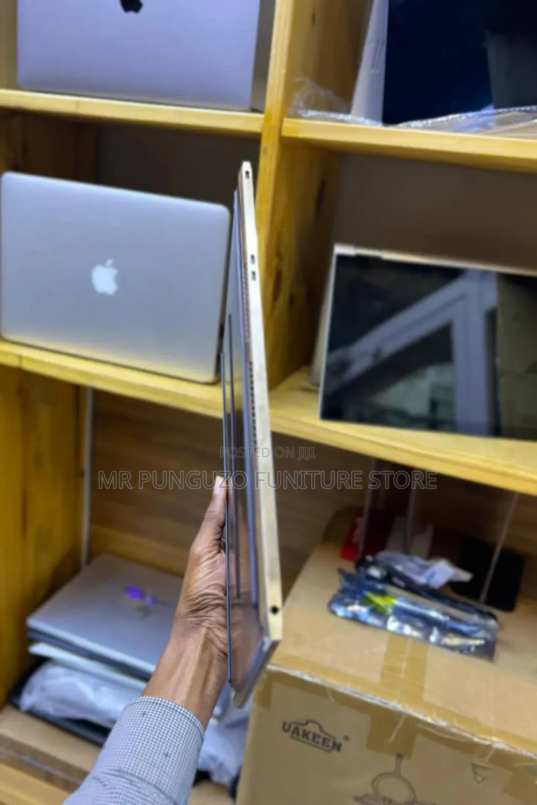 New Laptop HP Spectre 8GB Intel Core i5 SSD 256GB
