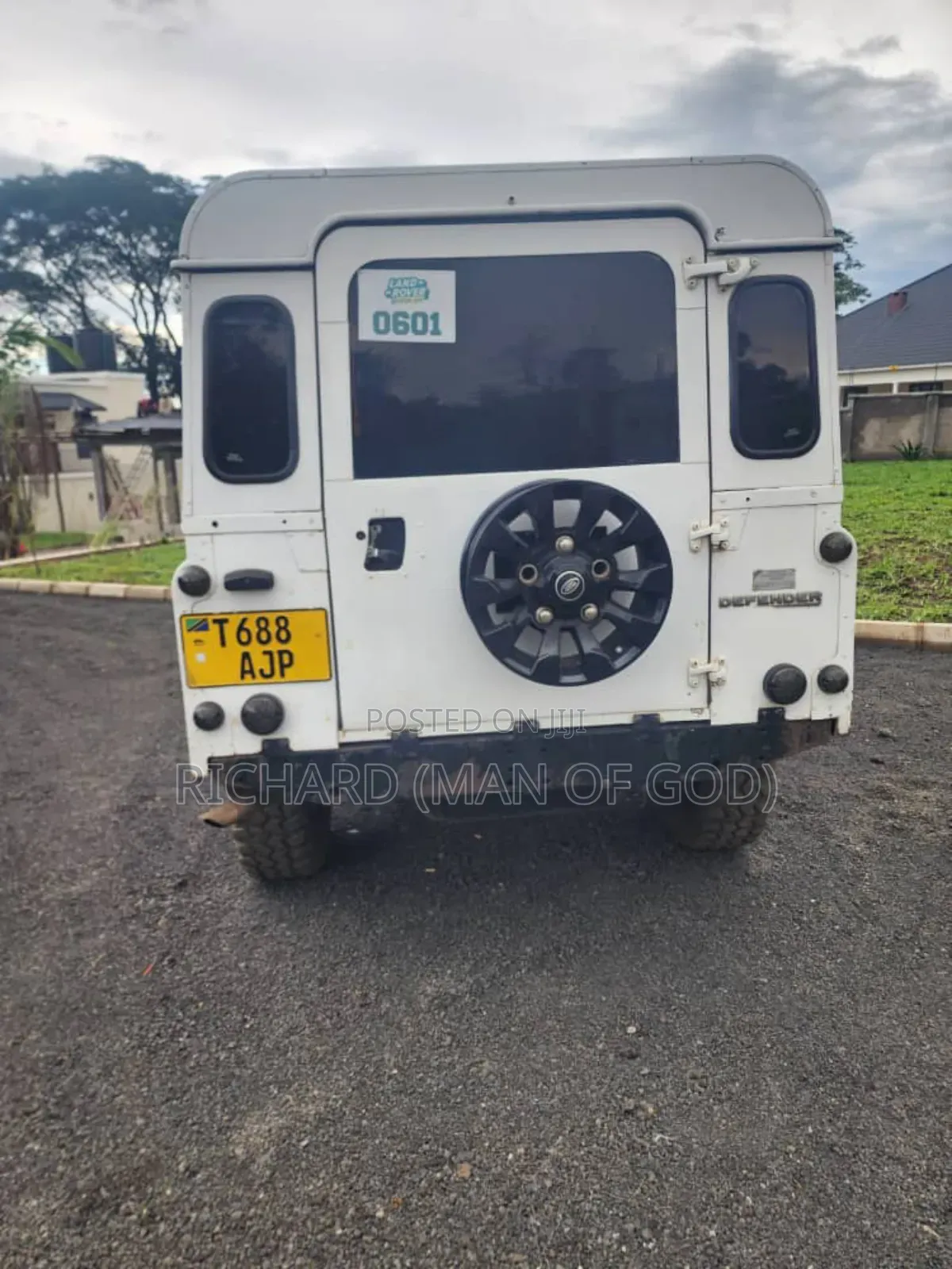 Land Rover Defender 2001 White