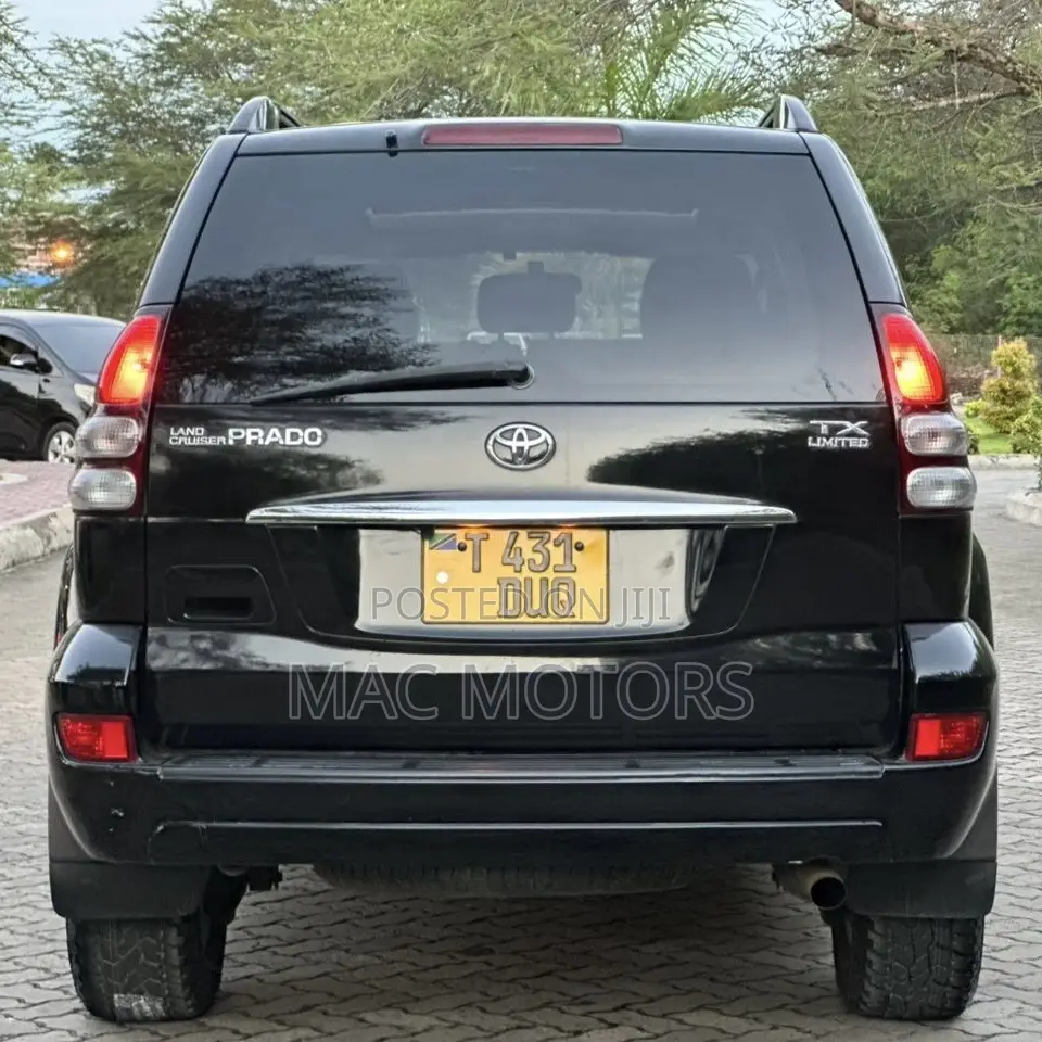Toyota Land Cruiser Prado 2005 Black