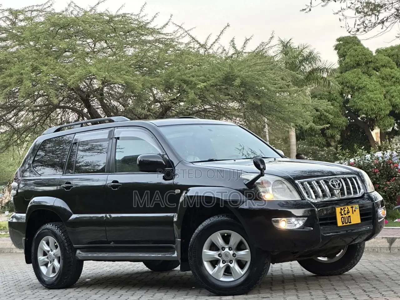 Toyota Land Cruiser Prado 2005 Black